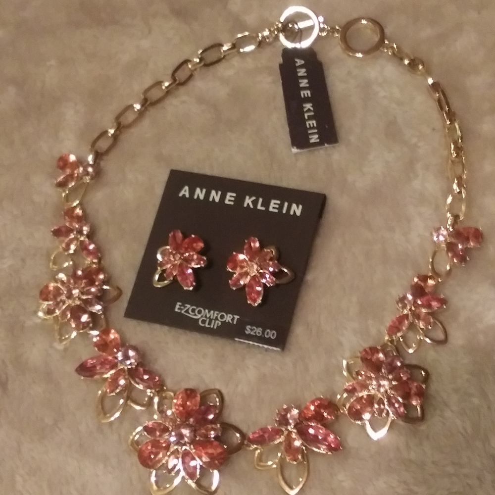 Anne Klein necklace set